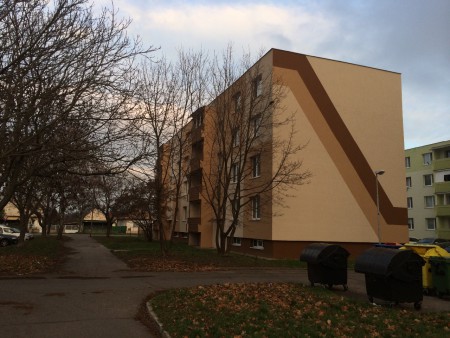 Ul. Saratovská 65, 67, Levice